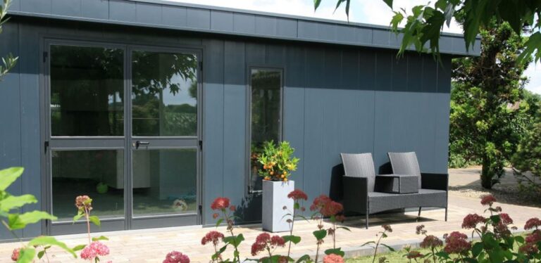 Projectfoto Aluminium deuren voor een poolhouse